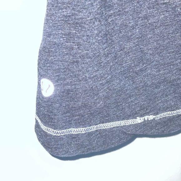 Lululemon Devotion Tee Training Short Sleeve Tee Shirt Size 6 - Picture 6 of 11
